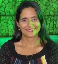 Profile picture for user Yana Batista Brandão
